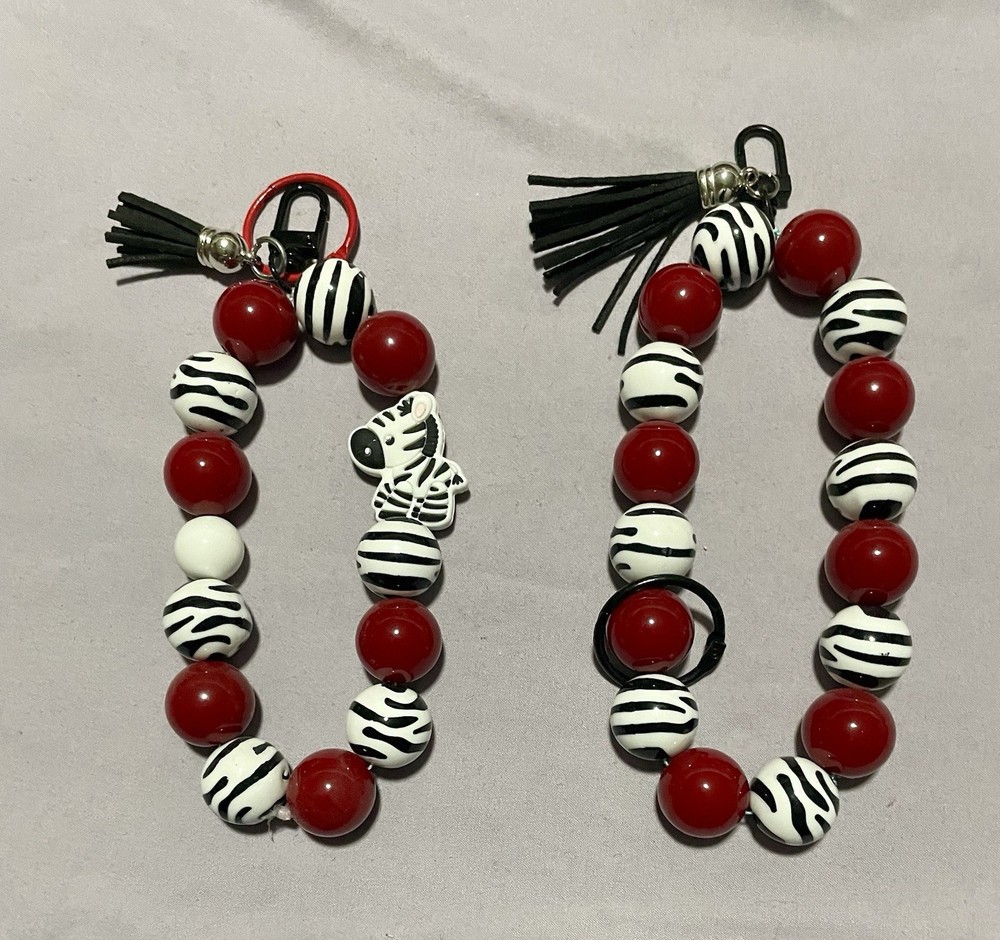 Wristlet keychain handmade per unit cost