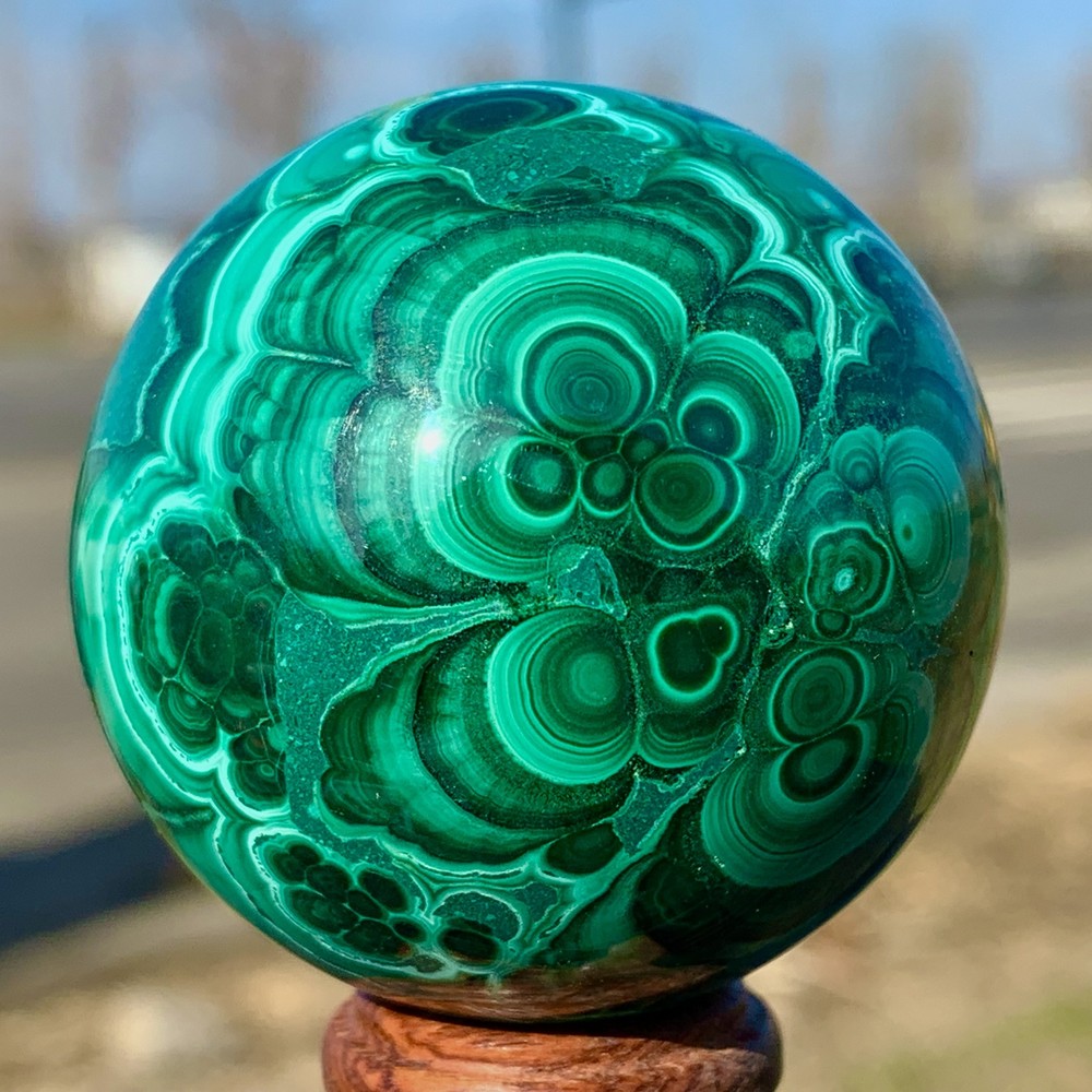 187G Natural glossy Malachite ball transparent cluster rough mineral sample