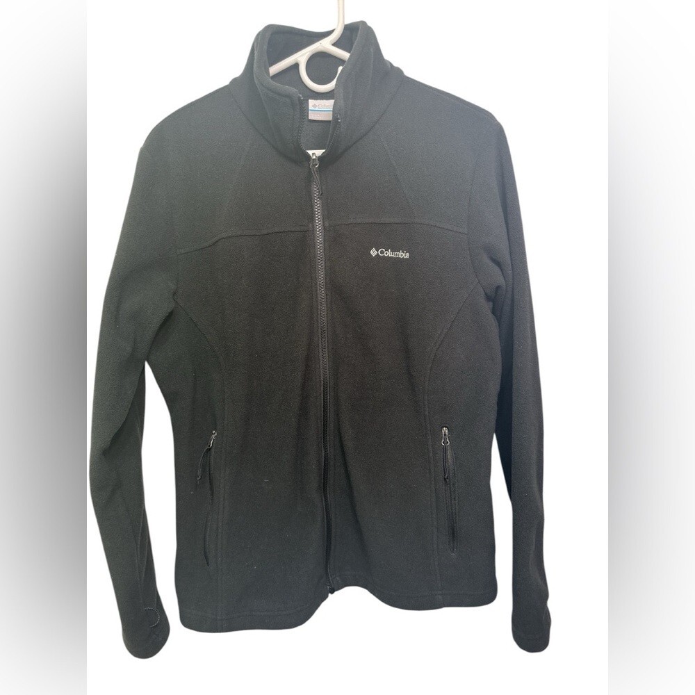 Columbia men's black full-zip fleece jacket with collar