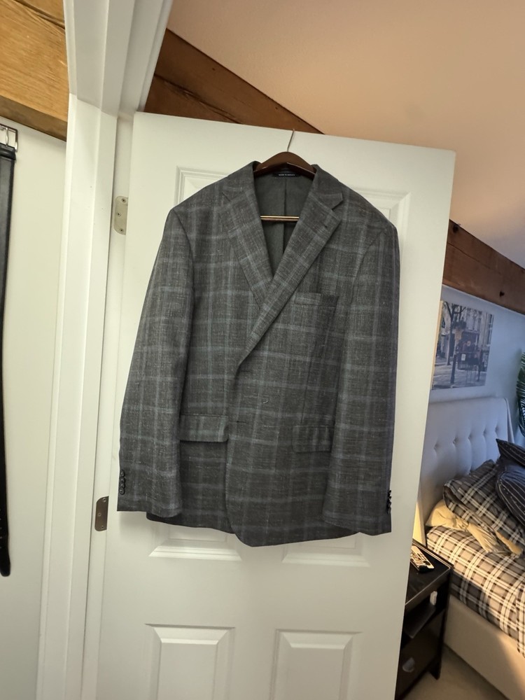 Joseph Abboud Men’s Grey Check Blazer Size 46R - Wool, Silk And Linen Men’s Whs