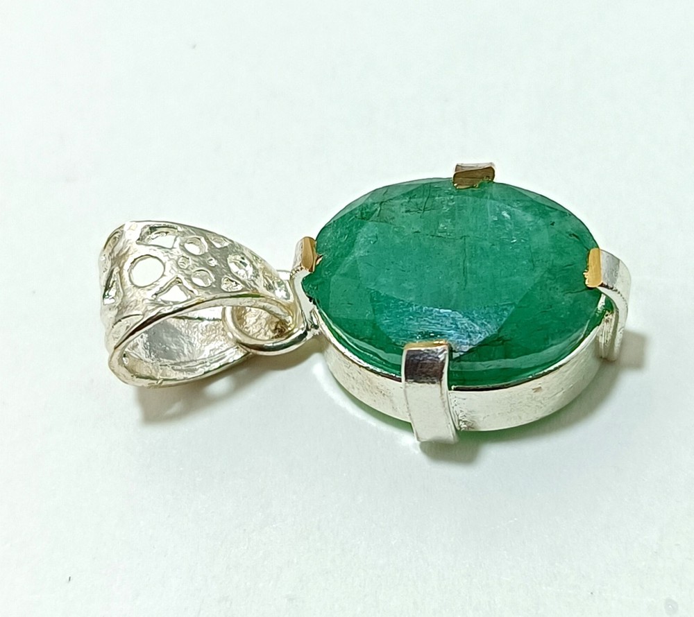 22.10 Ct Natural Emerald 925 Silver Oval Cut Pendant Gemstone Certified