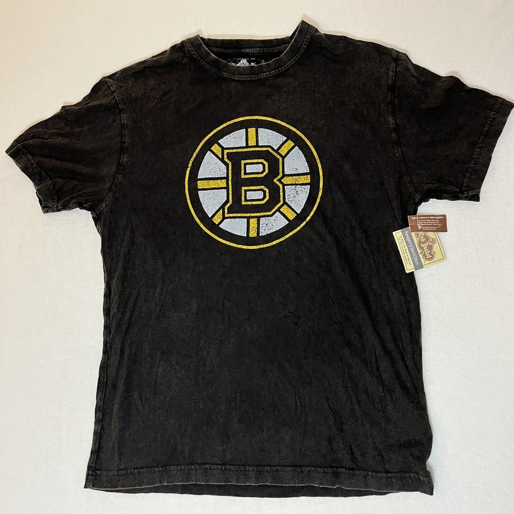 Boston Bruins Men’s Medium Red Jacket Brand Distress Logo T-Shirt Black NHL New
