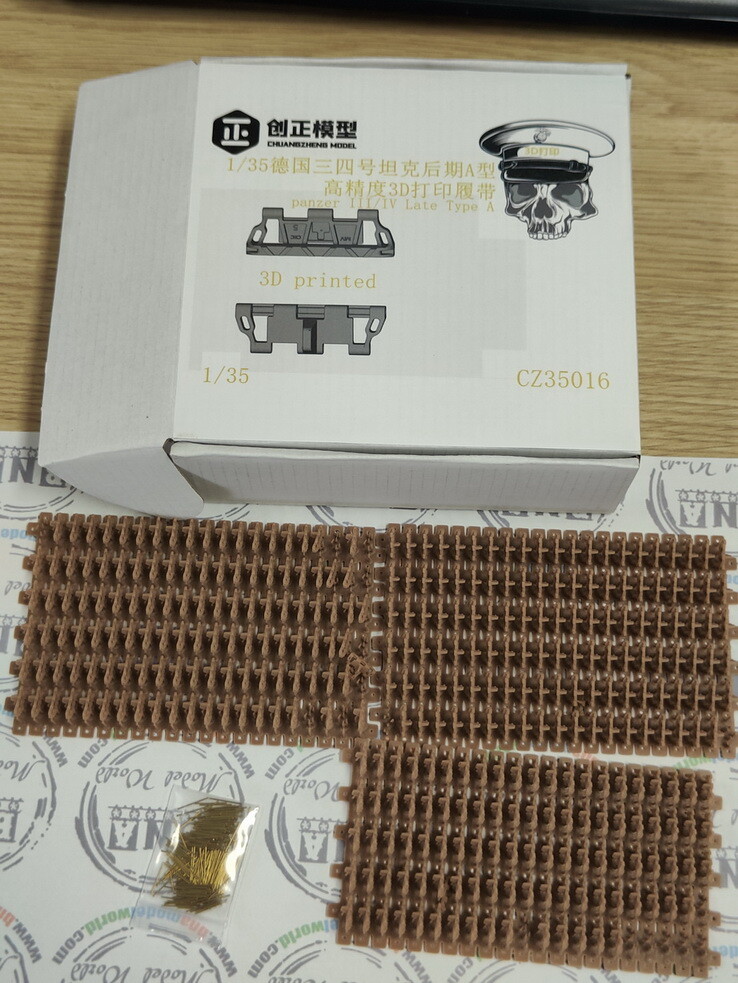 R Model 1/35 German Panzer III/IV Late Type 3D-Printed Tracks with Copper Pins
