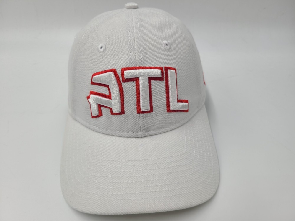 Atlanta Hawks New Era 9Twenty Strapback Adjustable Hat Cap Men Women NBA White