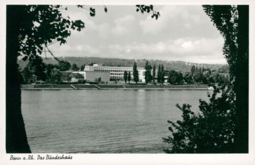 Postcard Bonn the Federal House (No. 9275)