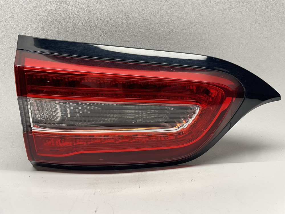 OEM | 2014 -- 2018 Jeep Cherokee Inner Tail Light (Left/Driver)