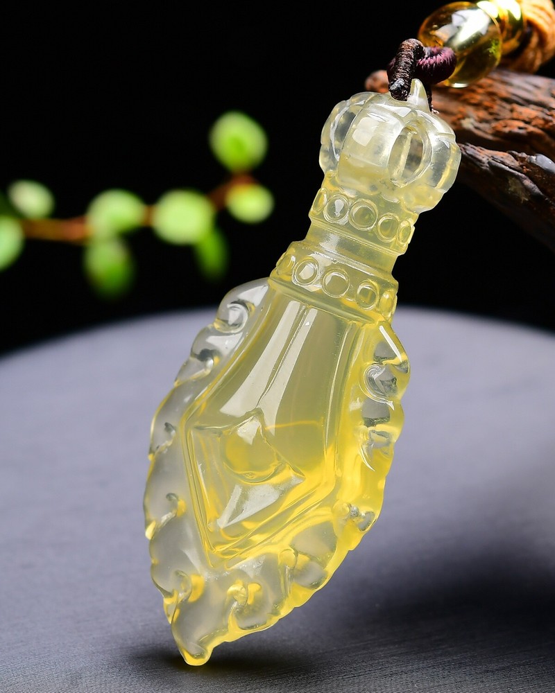 Top Natural Citrine Quartz Carved Skull Pendant for Reiki Healing Gifts