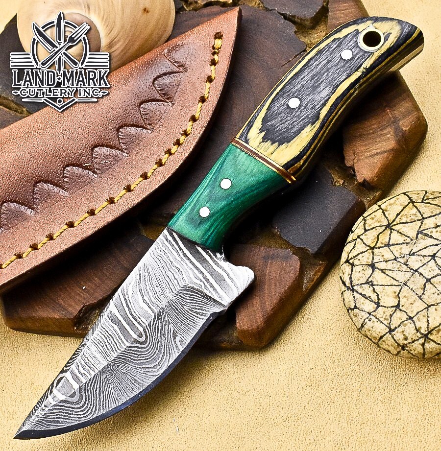 BEAUTIFUL DAMASCUS HANDE MADE HUNTING SKINNER KNIFE WITH PAKKA WOOD HANDLE