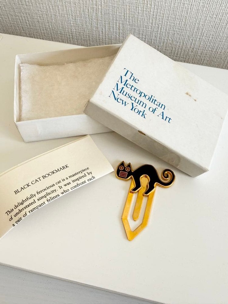 Metropolitan Museum of Art Cat Metal Bookmark NYC Vintage Folk Art Gift