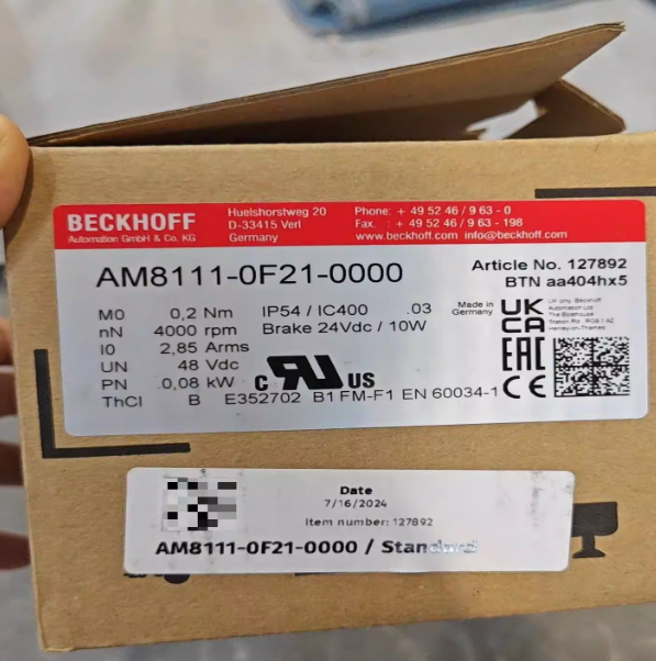 Beckhoff New original servo motor AM8111-0F21-0000 UPS or DHL fast delivery