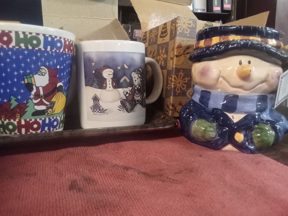 Festive Holiday and Seasonal Mugs for Every Occasion-image