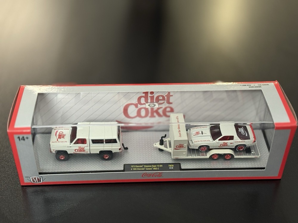M2 Machines Coke Hauler 1:64 Delivery Truck - 56000 Chase