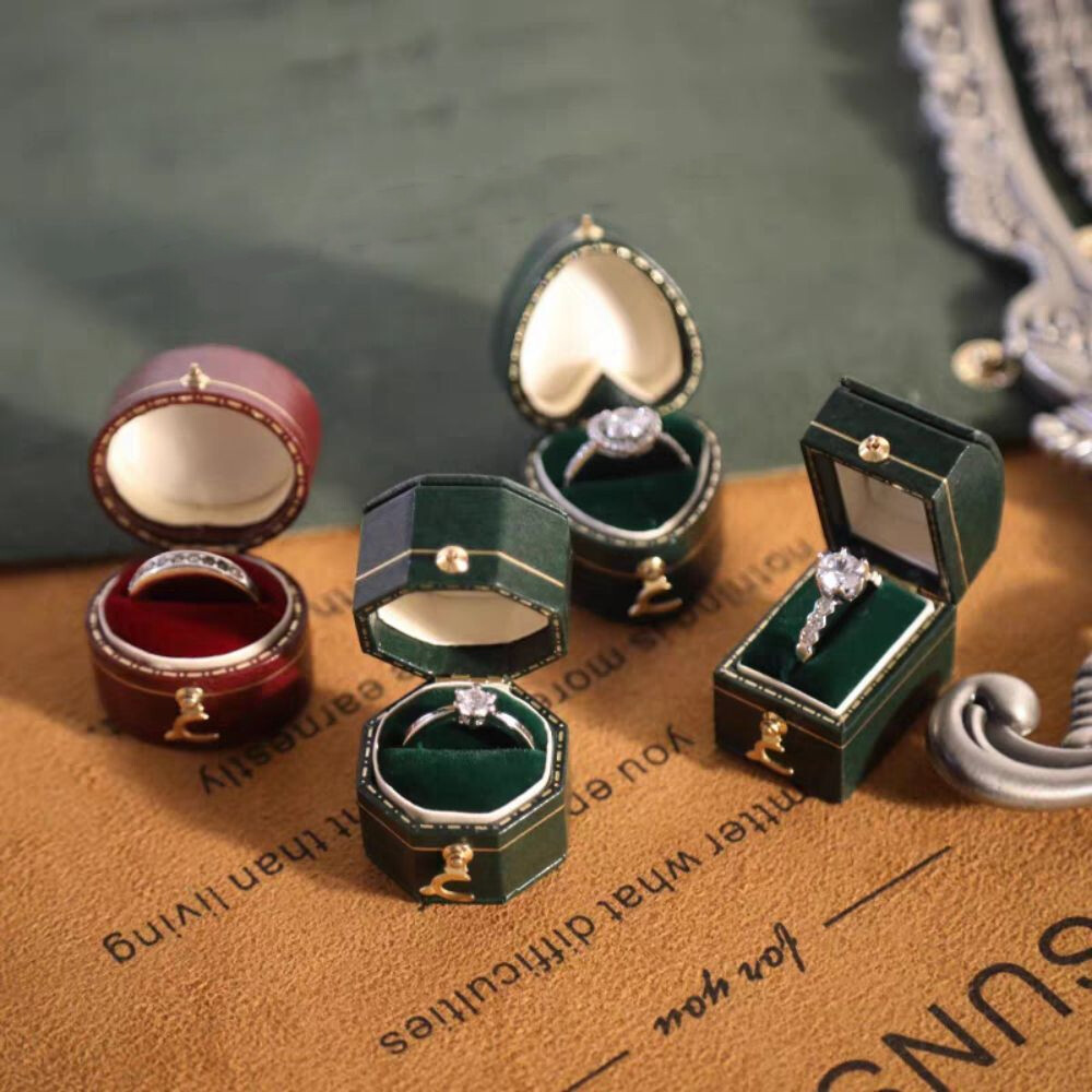Engagement Ring Box Vintage Ring Case Small Display Holder Jewelry Storage Box