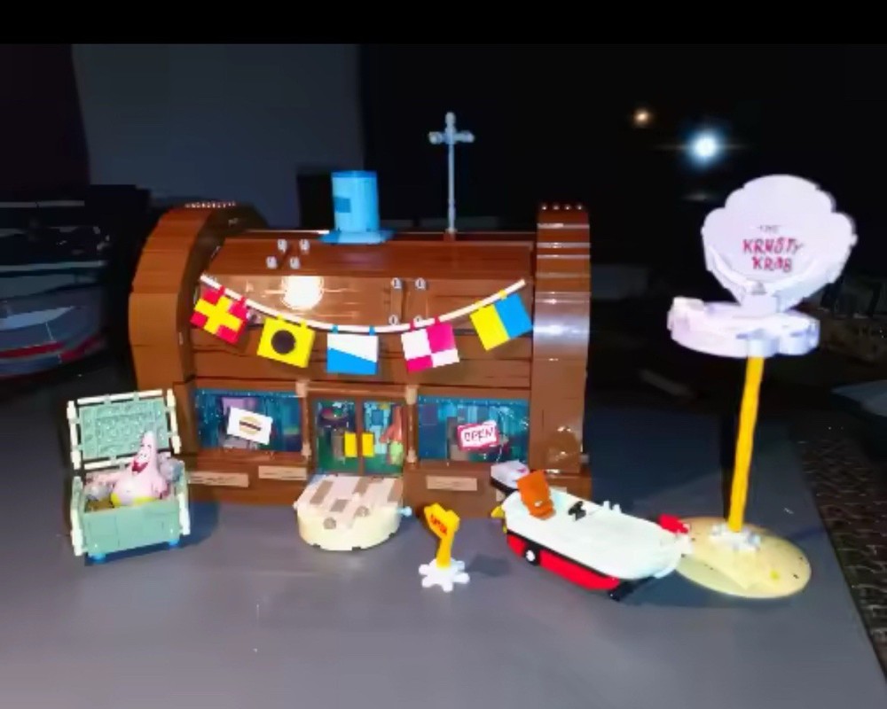 Krusty Krab Restaurant Building Block Spongebob Fan Gift