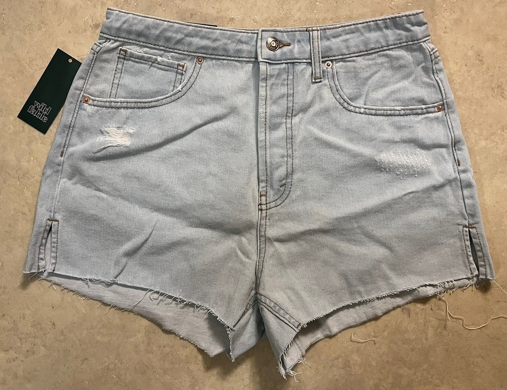 Wild Fable Women's Super-High Rise Cut-Off Button Fly Light Jean Shorts Sz 8 NWT