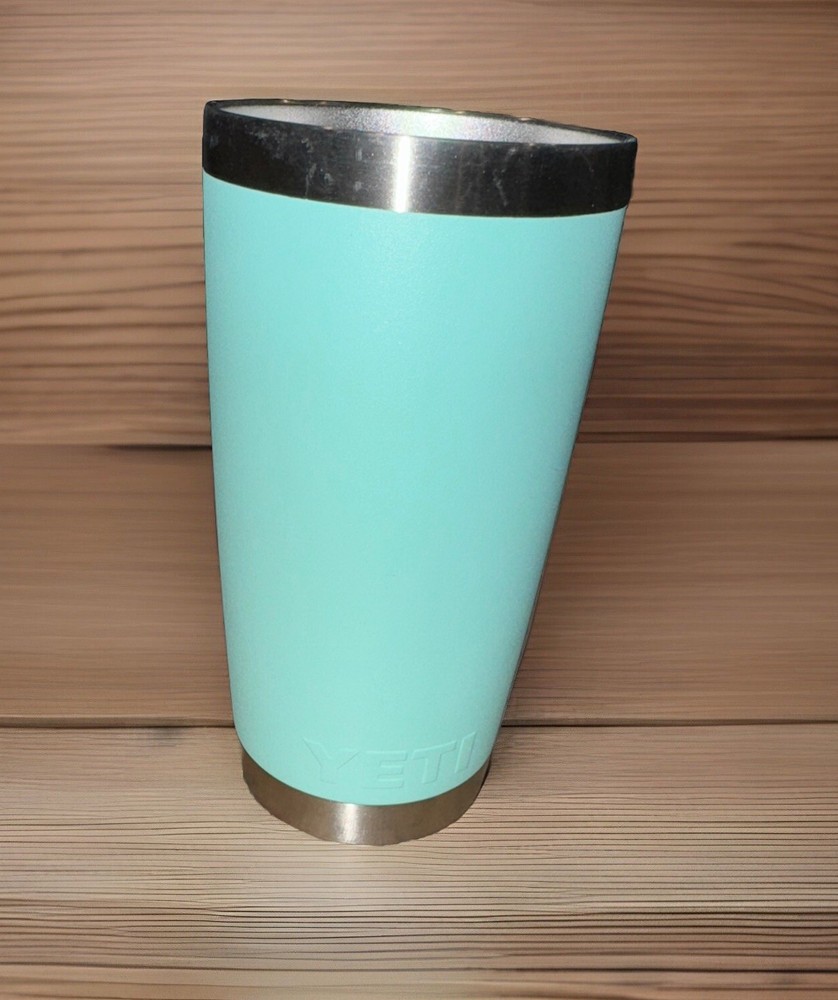 YETI Rambler 20oz Tumbler in Seafoam Green Teal