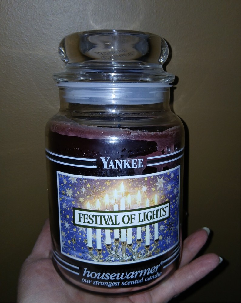 Yankee Candle Festival of Lights 22 oz Black Band/ Rare Retired Gently Used