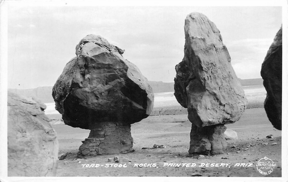 1930s Painted Desert Arizona Toad Stool Rocks Frasher RPPC Postcard 25-6340