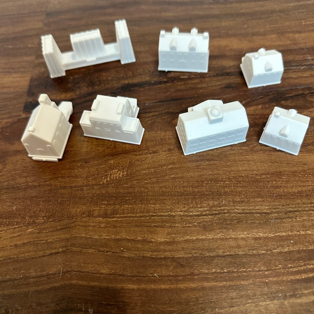 Game of Life 2005 Replacement Parts: 7 White Plastic Houses and Buildings