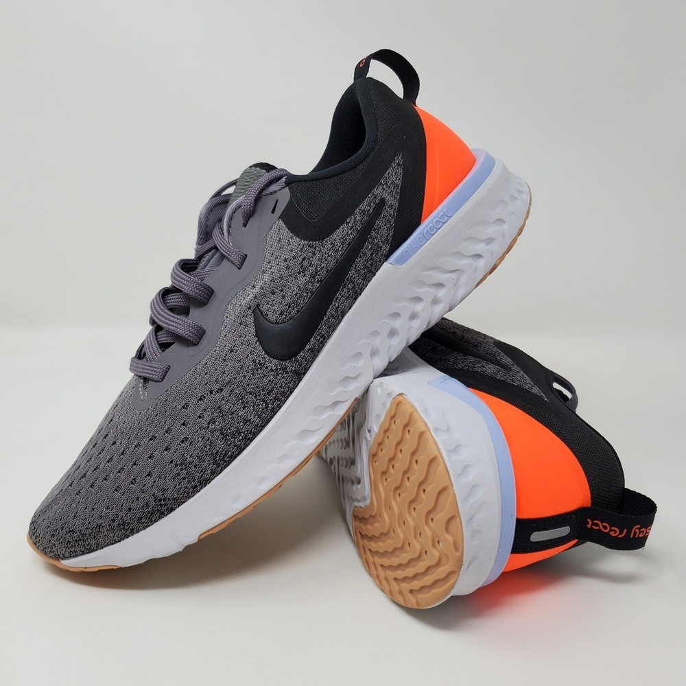 Nike Odyssey React Wolf Grey Running Shoes Women's SIze 8 Flyknit AO9820-004