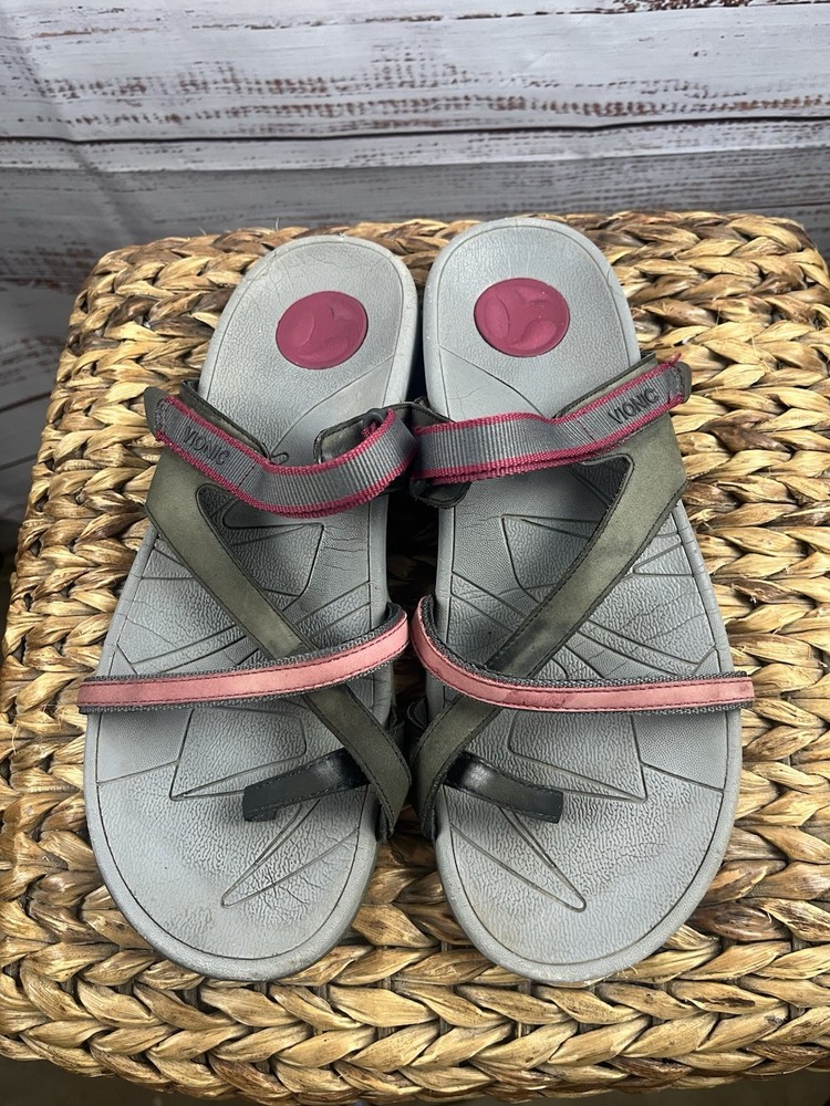 Chaco Women's Size 10 Gray Purple Stripe Toe Loop Sandals with Vibram Soles