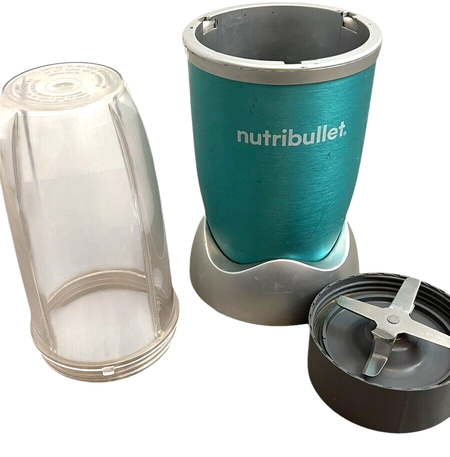 Nutribullet 900 Series Blender NB-201 in Turquoise Blue with Cup and Blade