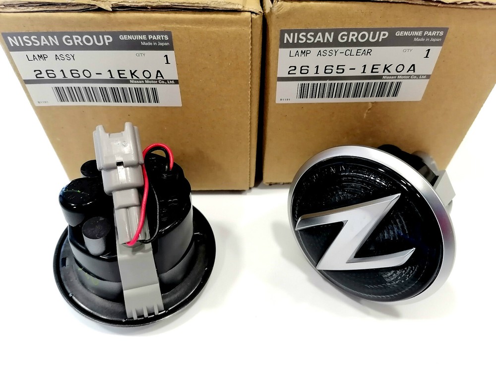 GENUINE FOR Nissan 370Z Left&Right Fender Repeater Light Lamp Emblem Marker SET