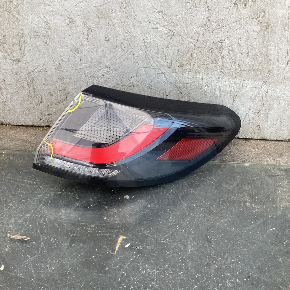 2023-2025 Honda HR-V HRV RIGHT RH PASSENGER SIDE REAR TAIL LIGHT OEM LED
