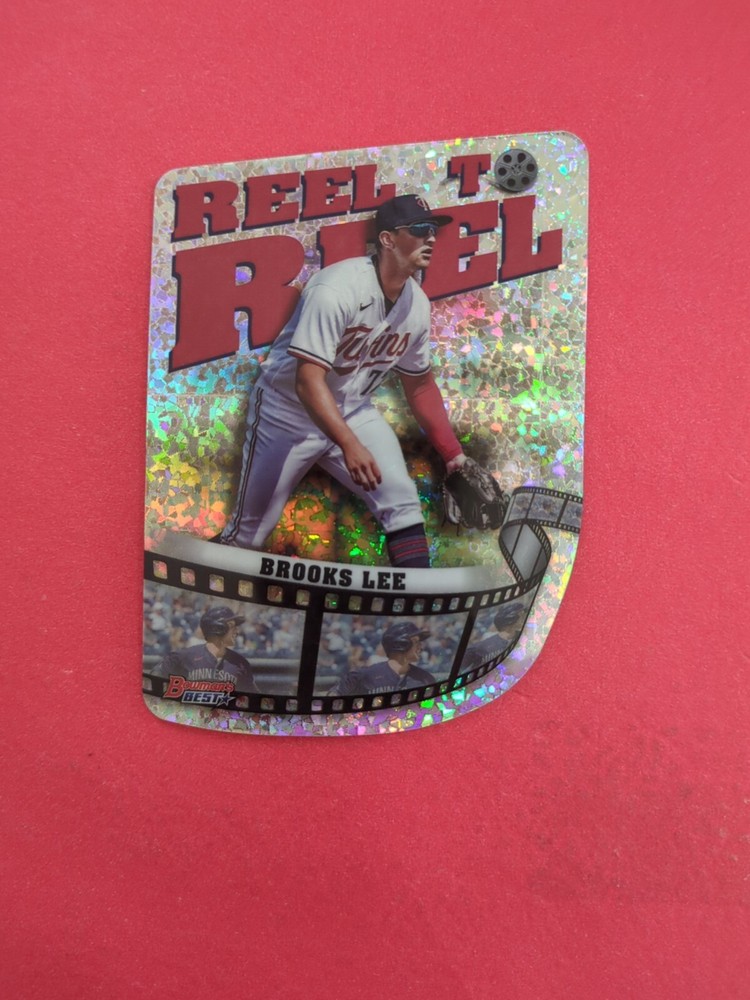 2023 Bowman's Best Brooks Lee Die Cut Mini Diamonds Parallel Twins Rookie Card