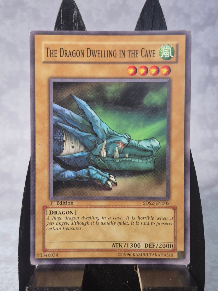 The Dragon Dwelling in the Cave 5DS2-EN005 Yu-Gi-Oh! 5D's 1st Edition