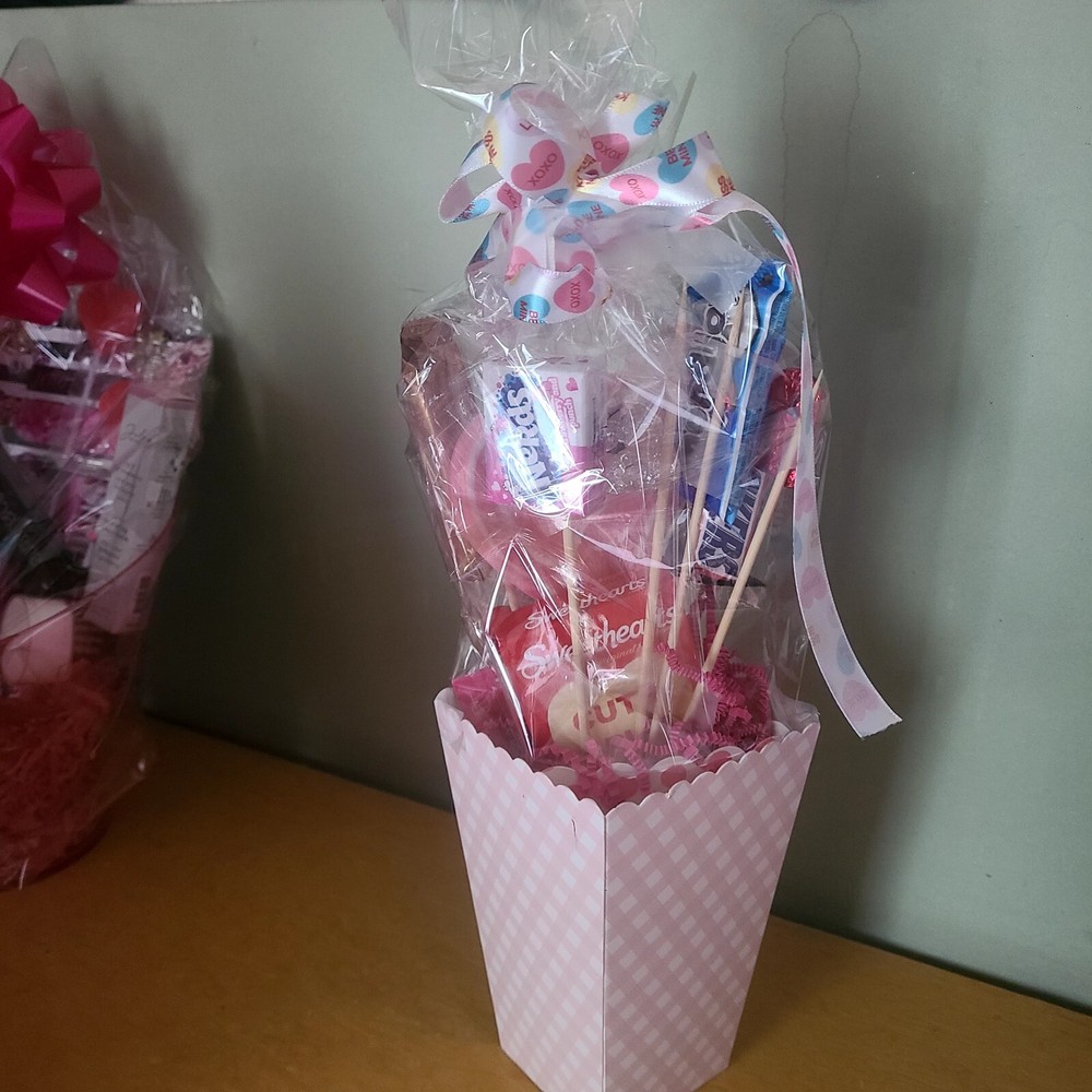 valentines day gift baskets-image