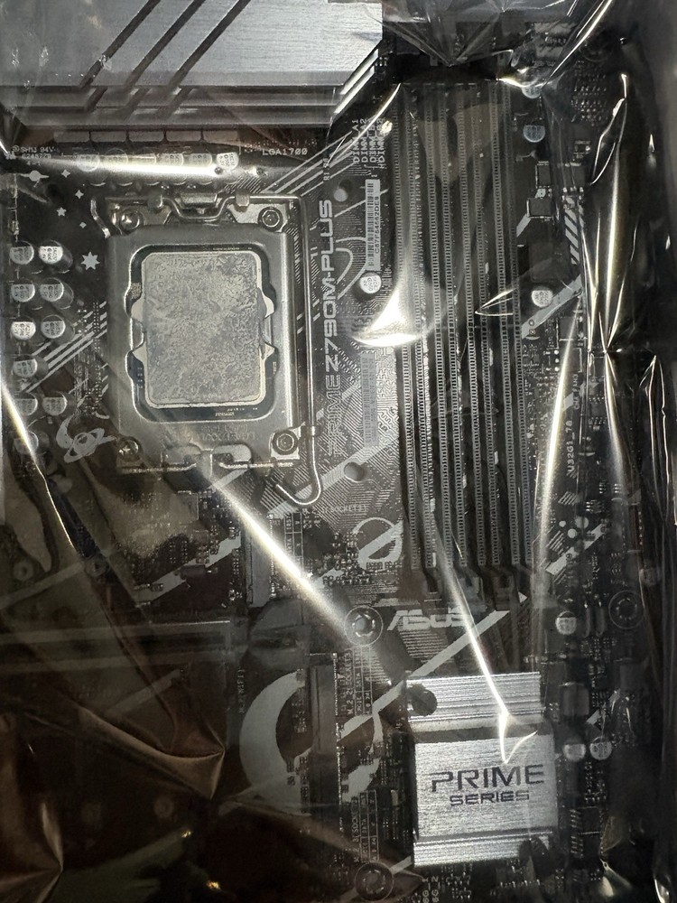 ASUS Prime Z790m Plus  Desktop Motherboard Intel LGA 1700, mATXM.2, DDR5