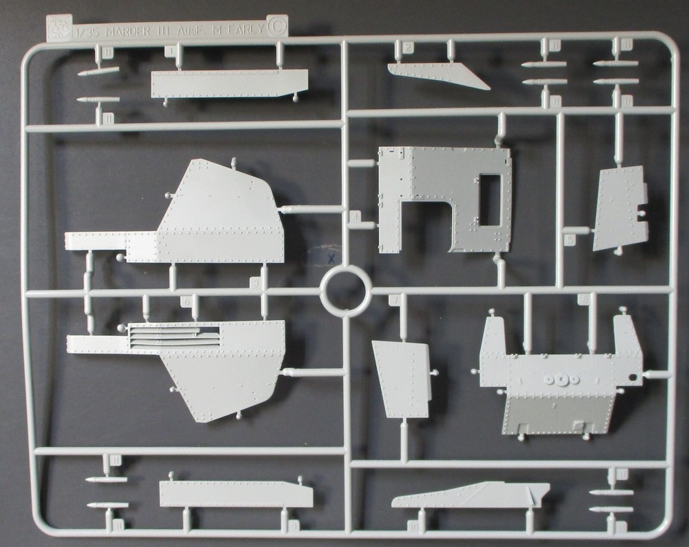 1/35 Cyber Hobby Marder III Ausf. M Parts Tree C - Kit 6468-image