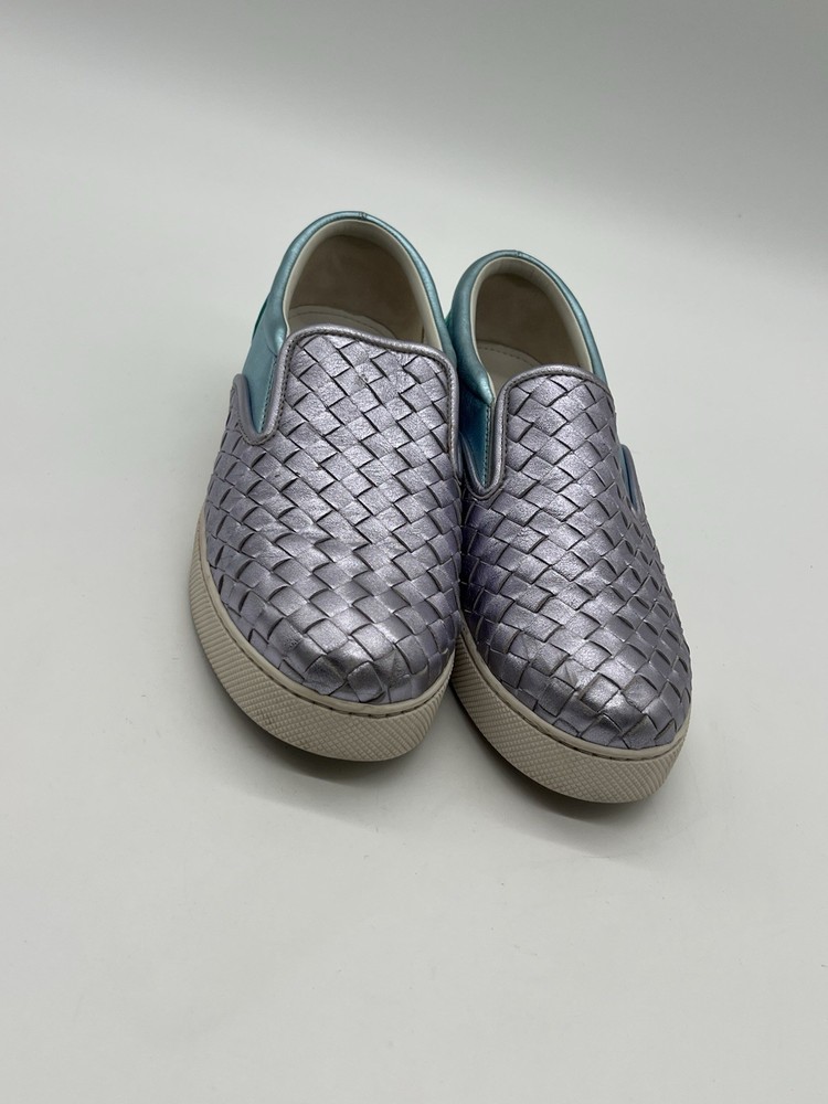 Bottega Veneta Womens Woven Leather Shoes in Gray Green Metallic Size 39.5 US 9.5