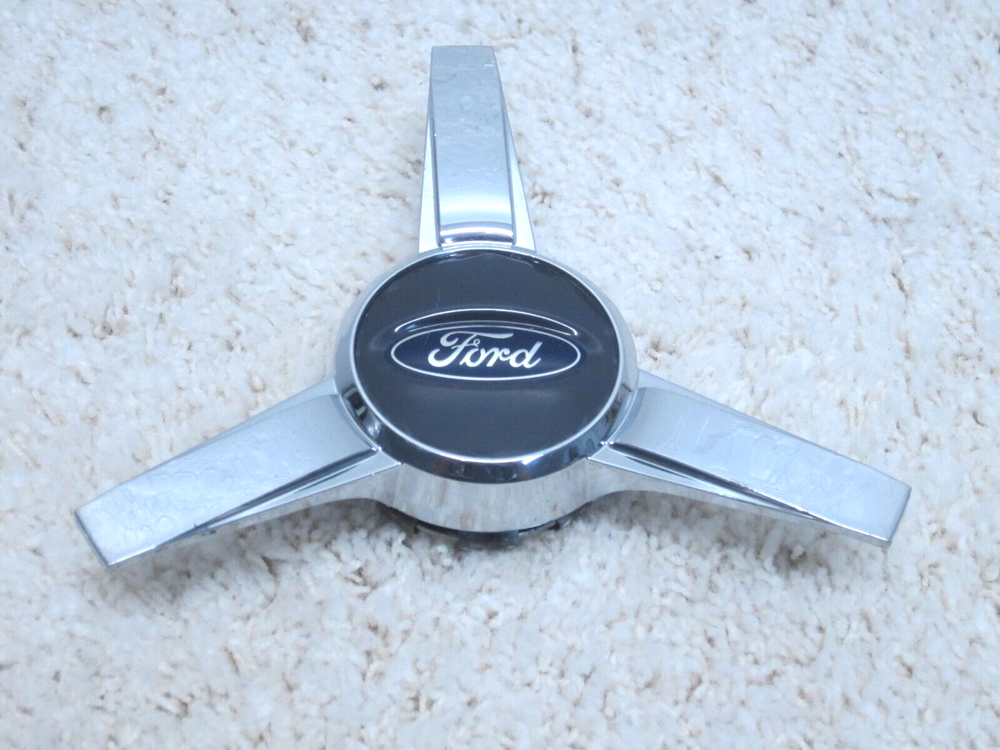 2005 - 2014 FORD MUSTANG OEM 17