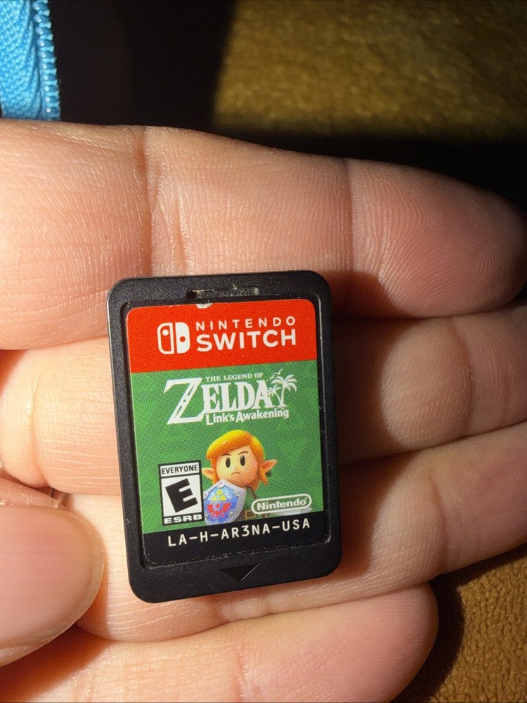 The Legend Of Zelda : Link’s Awakening ~ Nintendo Switch ~ *CARTRIDGE ONLY* 🔥