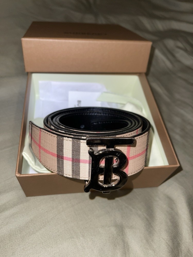 AUTHENTIC BURBERRY MENS REVERSIBLE BELT SIZE 42 (105cm)