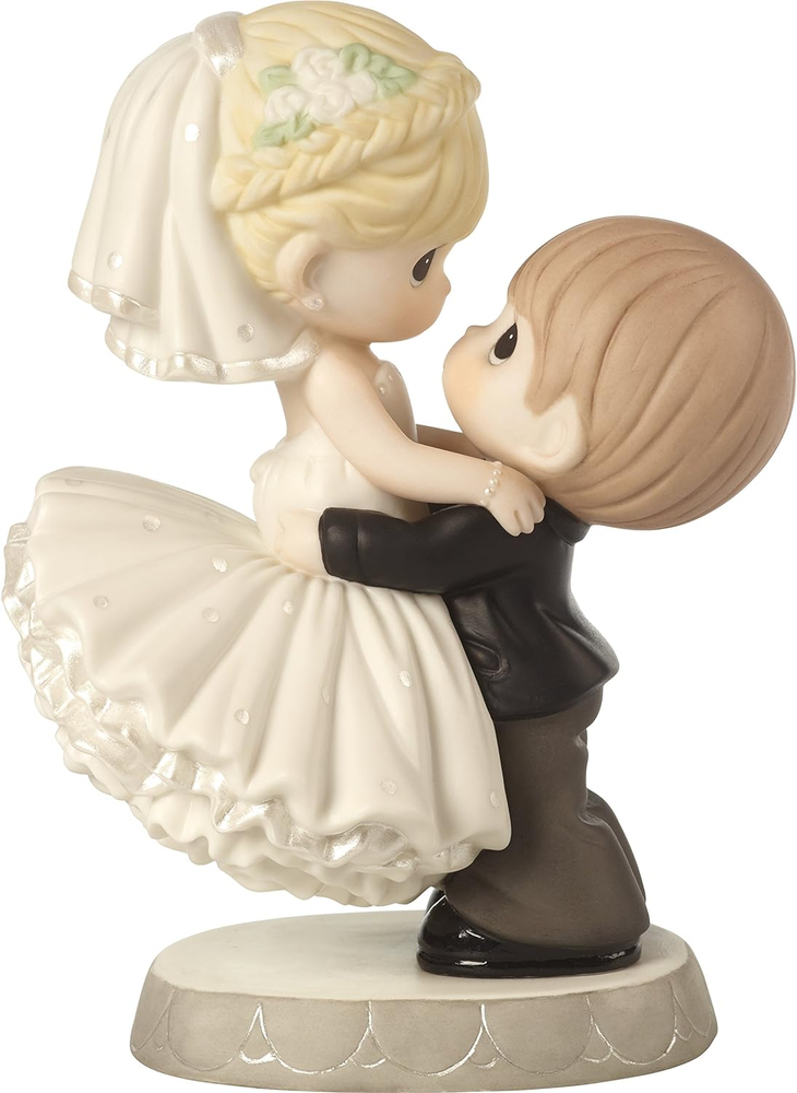 172007 Bride & Groom Bisque Porcelain Wedding Figurine & Cake Topper
