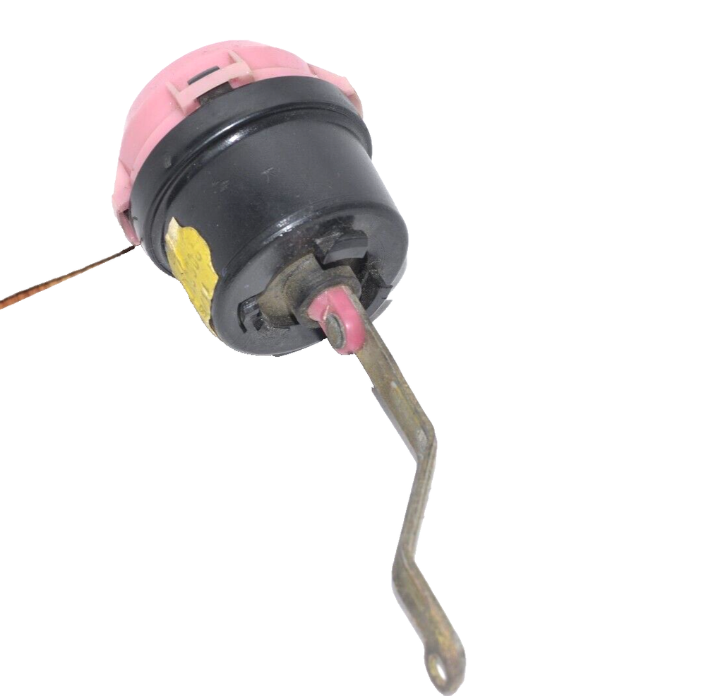 W123 Defroster Flap Vacuum Element Benz Late 123-800-22-75  Behr 90.618.02.137