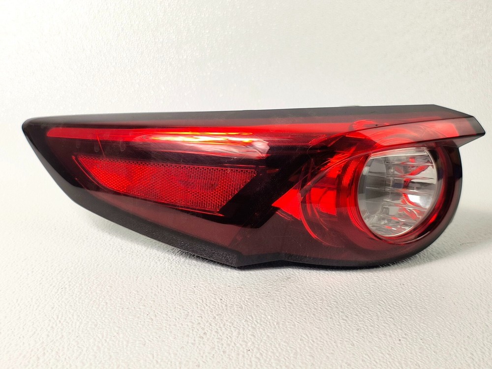 16-23 MAZDA CX-9 CX9 REAR LEFT DRIVER SIDE TRUNK OUTER TAILLIGHT LIGHT LAMP OEM
