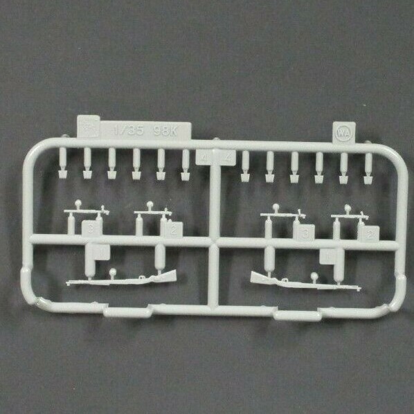 Dragon 1/35 Sd Kfz 7/2 3.7cm FlaK 37 Parts Tree WC Kit 6542