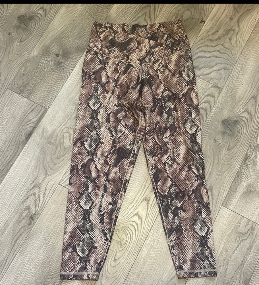 AERIE OFFLINE Snake Print Hi-Rise Crossover Leggings XL Short Real Me Collection