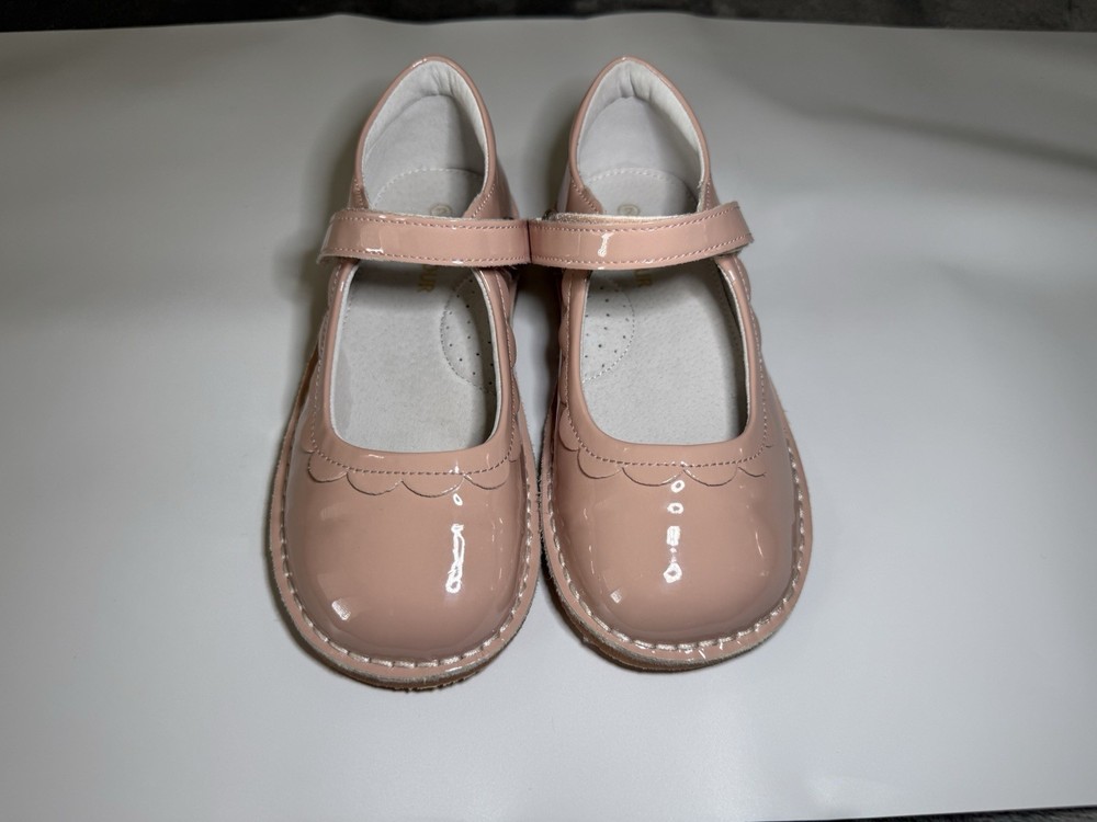 L’Amour Girls Mary Jane Shoes Size 2 Blush Pink Scalloped Patent Leather