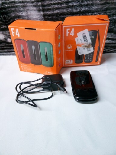 F4 2G Unlocked Flip Phone, Dual Sim with 1.77in Screen, Big Button, Green