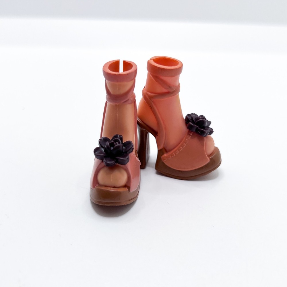 Birthday Club Chelsea Mattel Barbie My Scene Doll with Heels Detailed Review