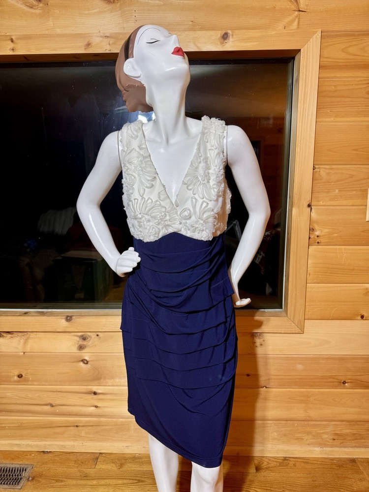 DRESSBARN COLLECTION Size 14Navy with Ivory Lace V-Neck Ruched Pleated Dress