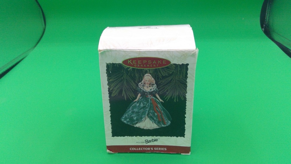 Hallmark Keepsake Christmas Ornament - Holiday Barbie - 1995 box has damage