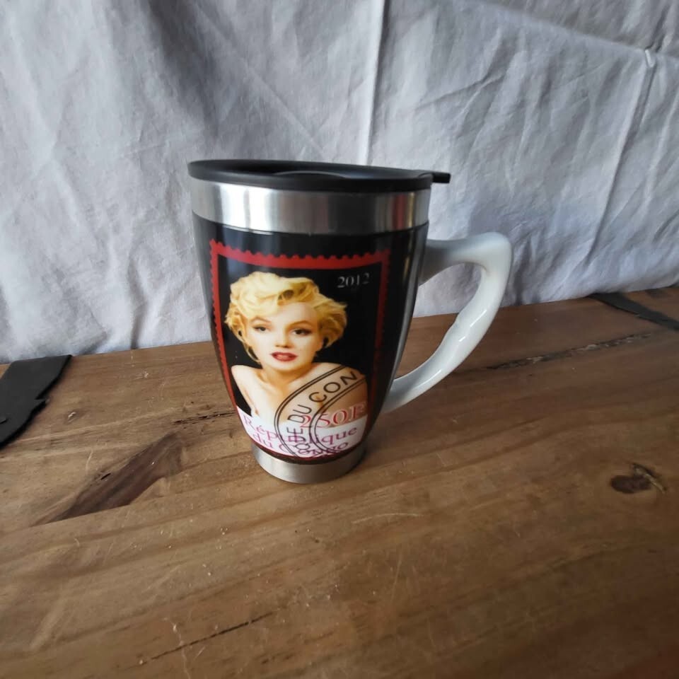 Marilyn Monroe Ceramic/ Stainless steel travel mug