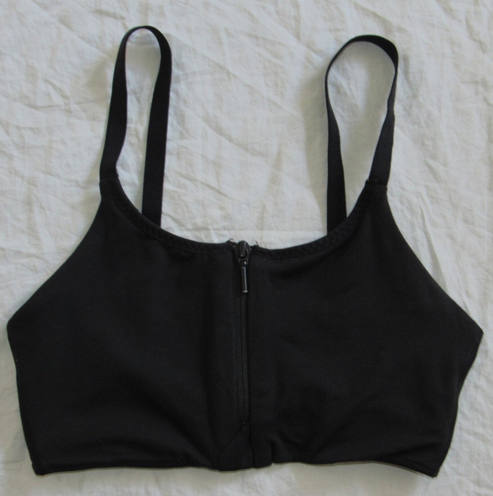Athleta Empower Daily Bra sz Small #354117 Black No Wire Zip Front Adjustable