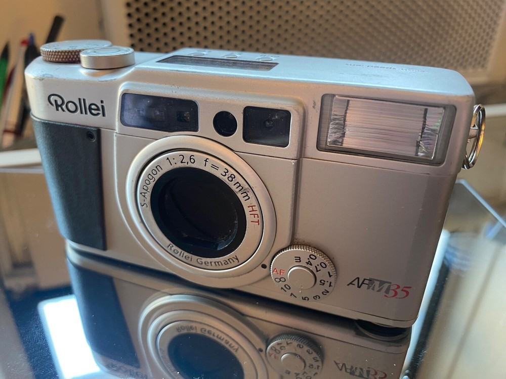 Rollei AFM35 35mm Film Camera with 38mm f/2.6 HFT Lens Fujifilm Klasse Point & Shoot